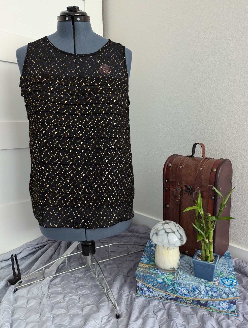 LOFT Black with Gold Flecks Pleated Sheer Top - L